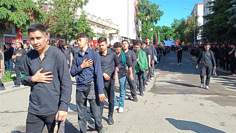 Kars’ta Onbinler Kerbela Şehitlerini Andı-10