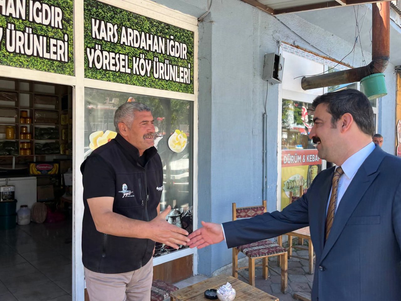Kaymakam Akköz’den Arpaçay esnafına veda ziyareti-5