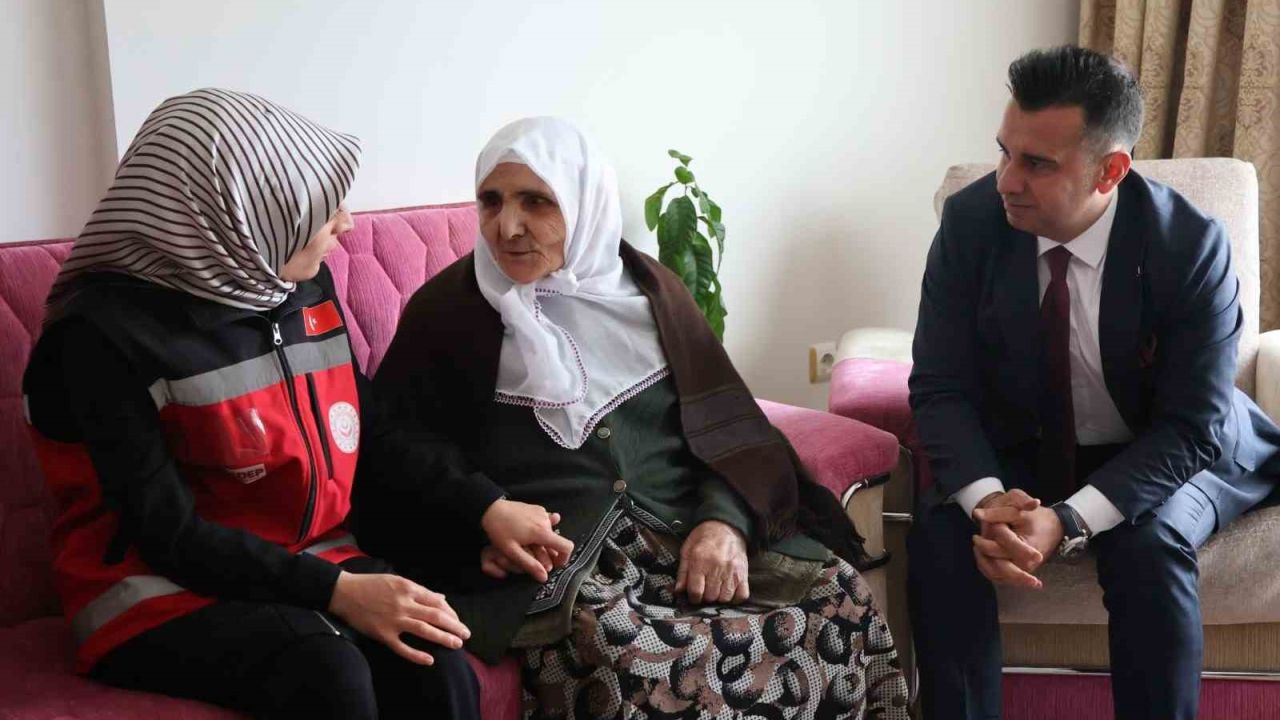 Erzurum’da şehit annesine anlamlı bayram hediyesi