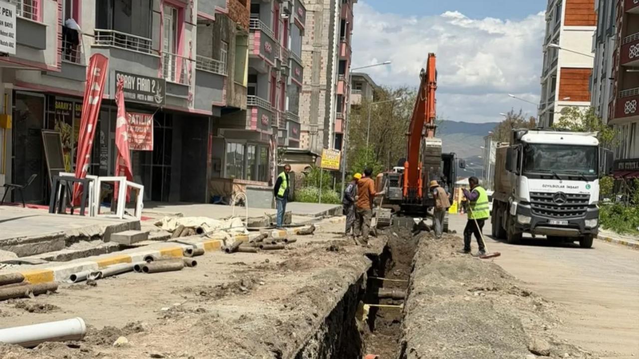 Kağızman’da hizmet seferberliği devam ediyor