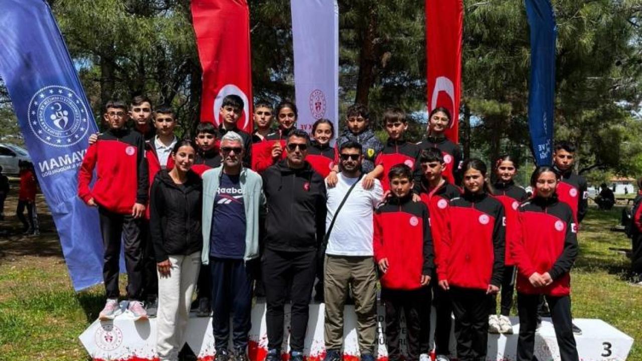 Karslı öğrencilerden Türkiye Finallerinde büyük başarı