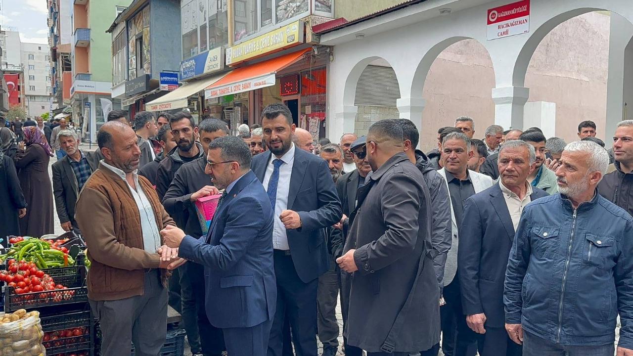 Milletvekili Çalkın Kağızman’da vatandaşlarla bayramlaştı