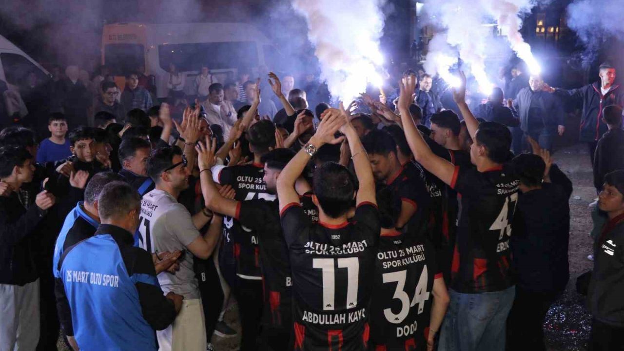 Oltu’da şampiyonluk coşkusu