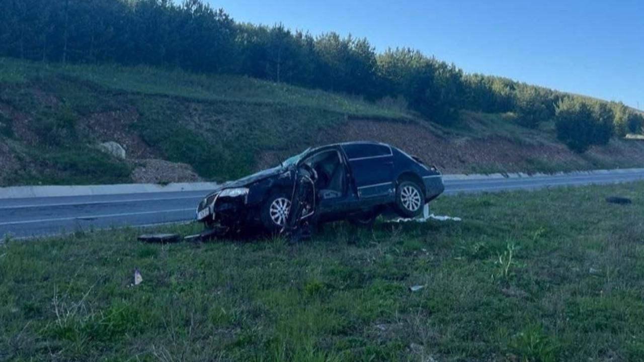Ardahan’da otomobil devrildi, genç sürücü hayatını kaybetti