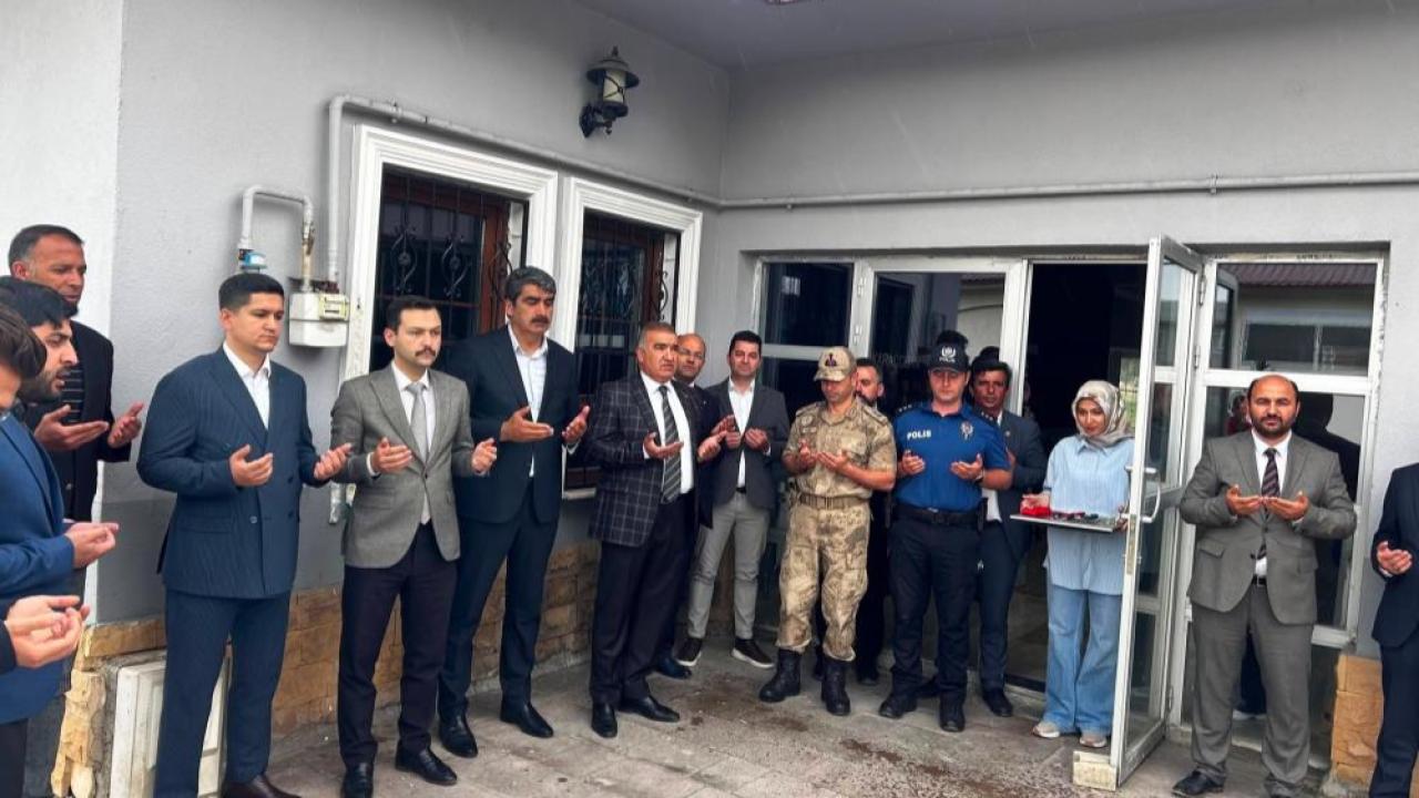 Aşkale’de aşevi hizmete açıldı: Günde 70 aileye sıcak yemek ulaştırılacak