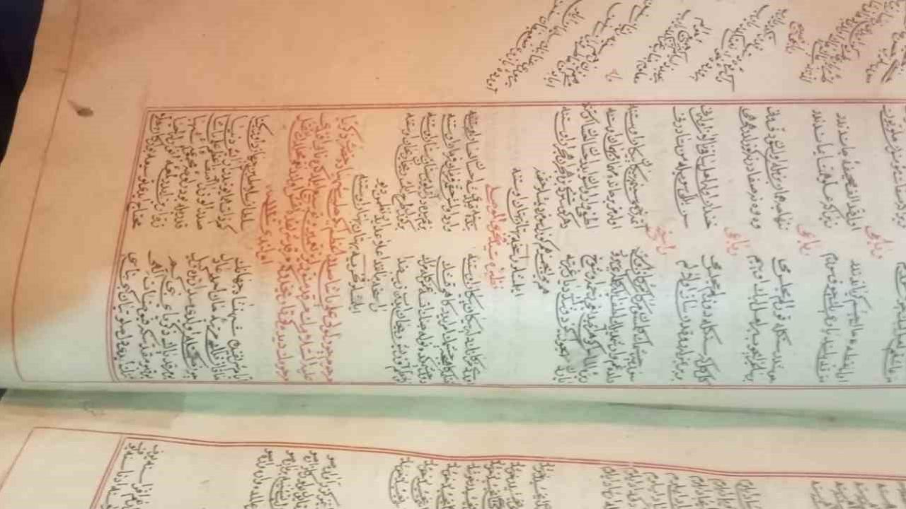 Bir sahafın sessiz misafiri: Asırlık Nâbî Divanı Erzurum’da keşfedildi