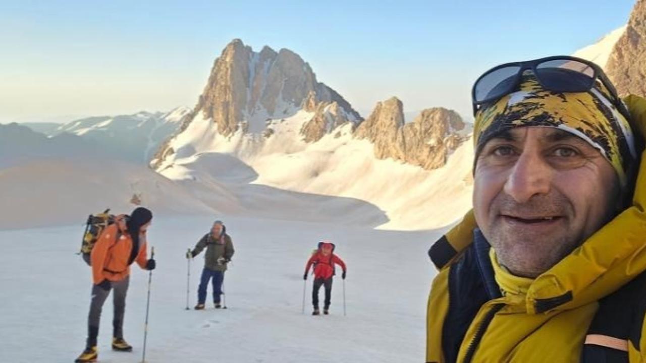 Cilo Dağları’nda adrenalin dolu buz tırmanışı