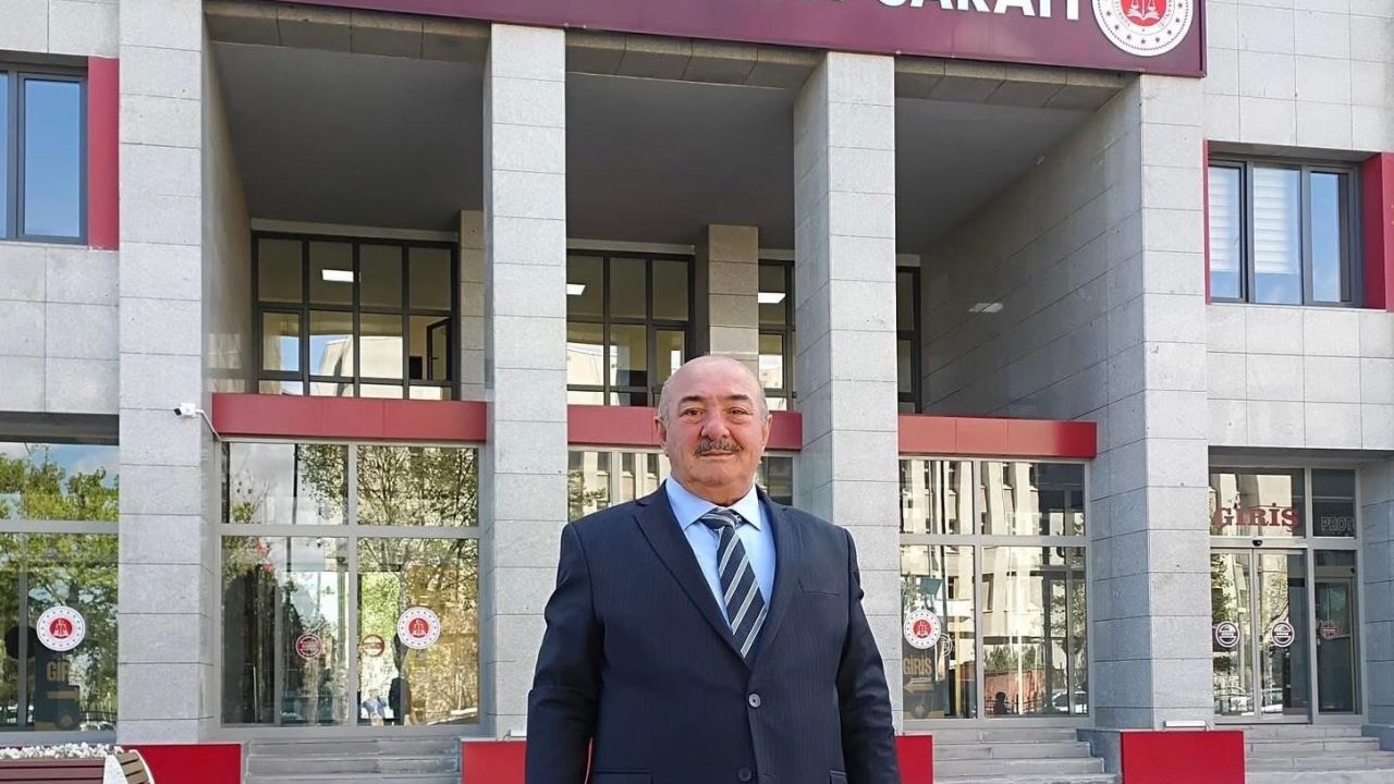 Erzurum Adliyesi’nde vefa dolu veda: 45 yıllık hizmetin ardından emekliye ayrıldı