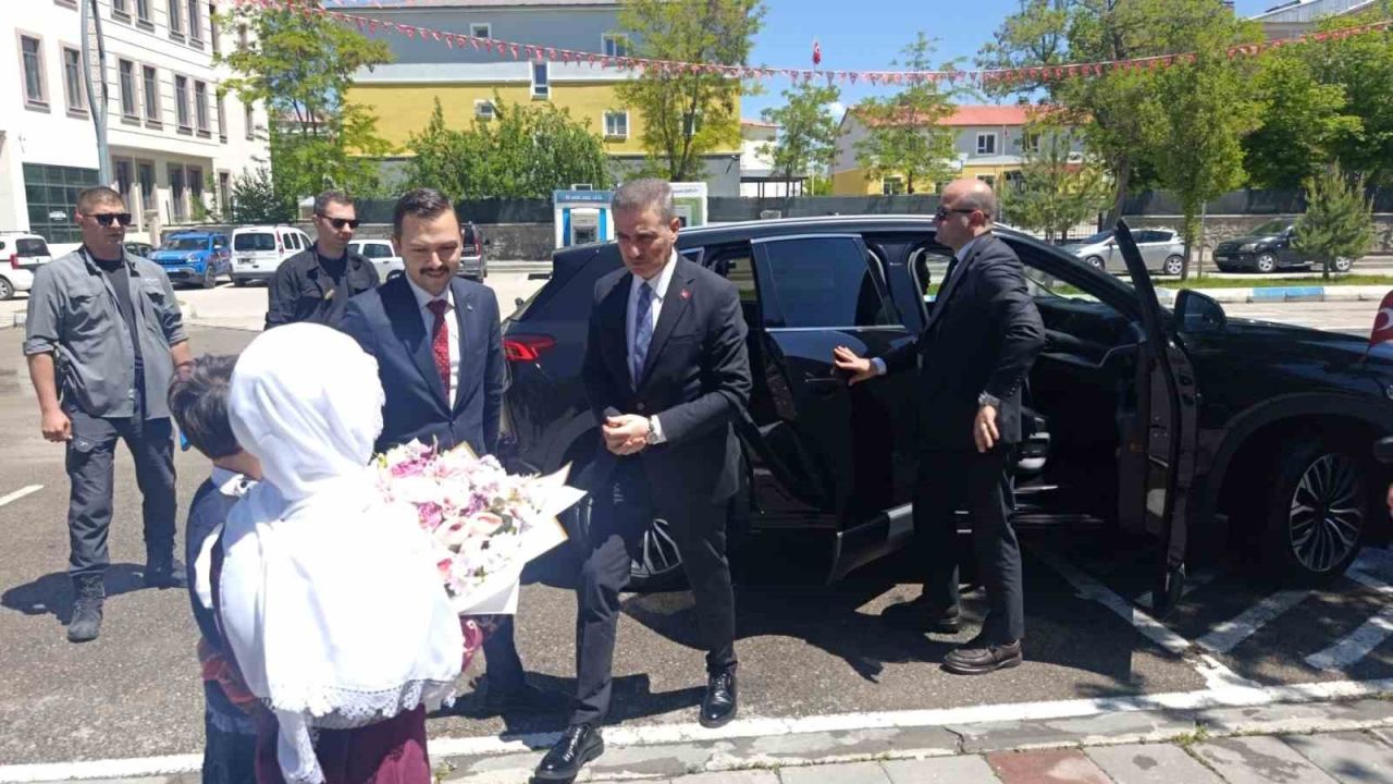 Erzurum Valisi Aydın Baruş Aşkale’de