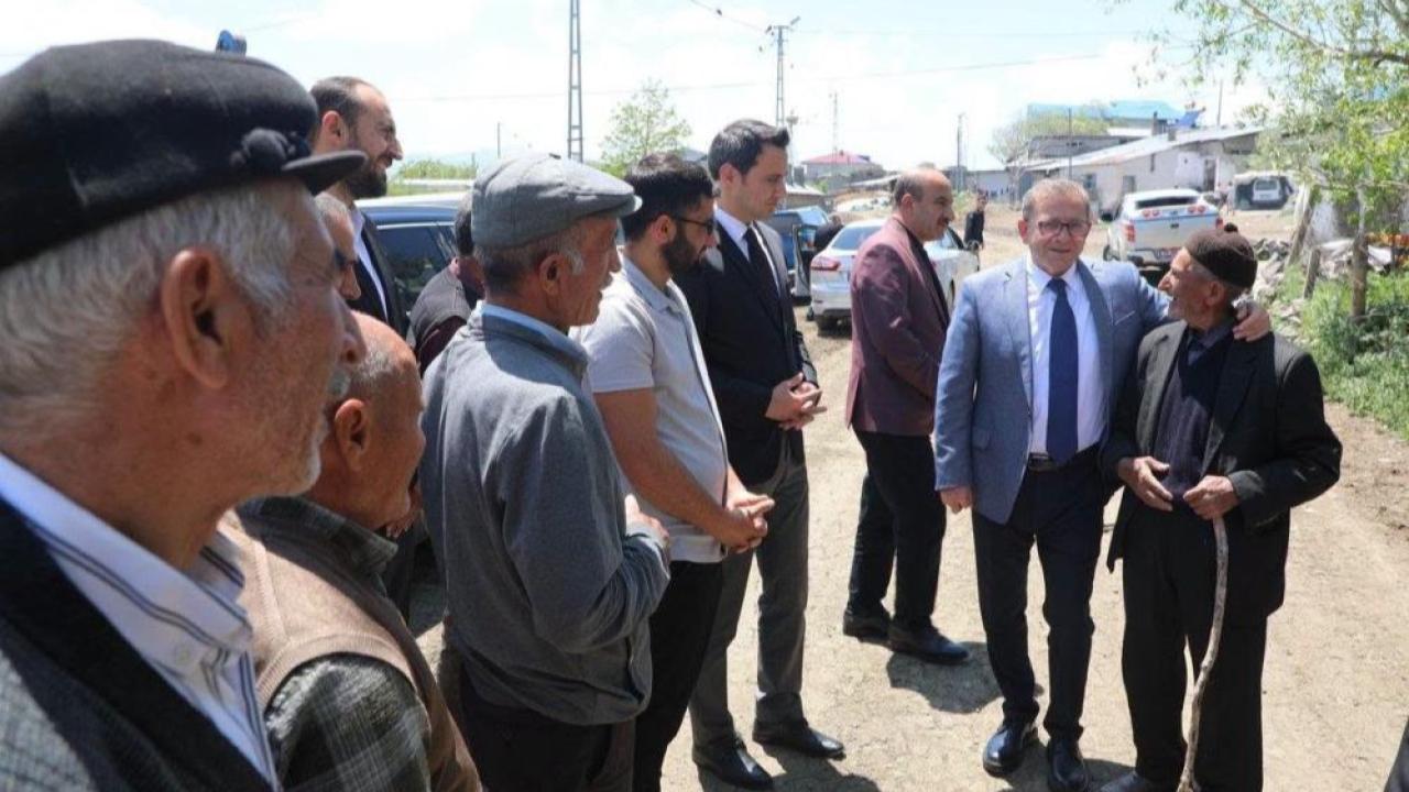 Kars Valisi Ziya Polat, vatandaşların talep ve sorunlarını dinledi