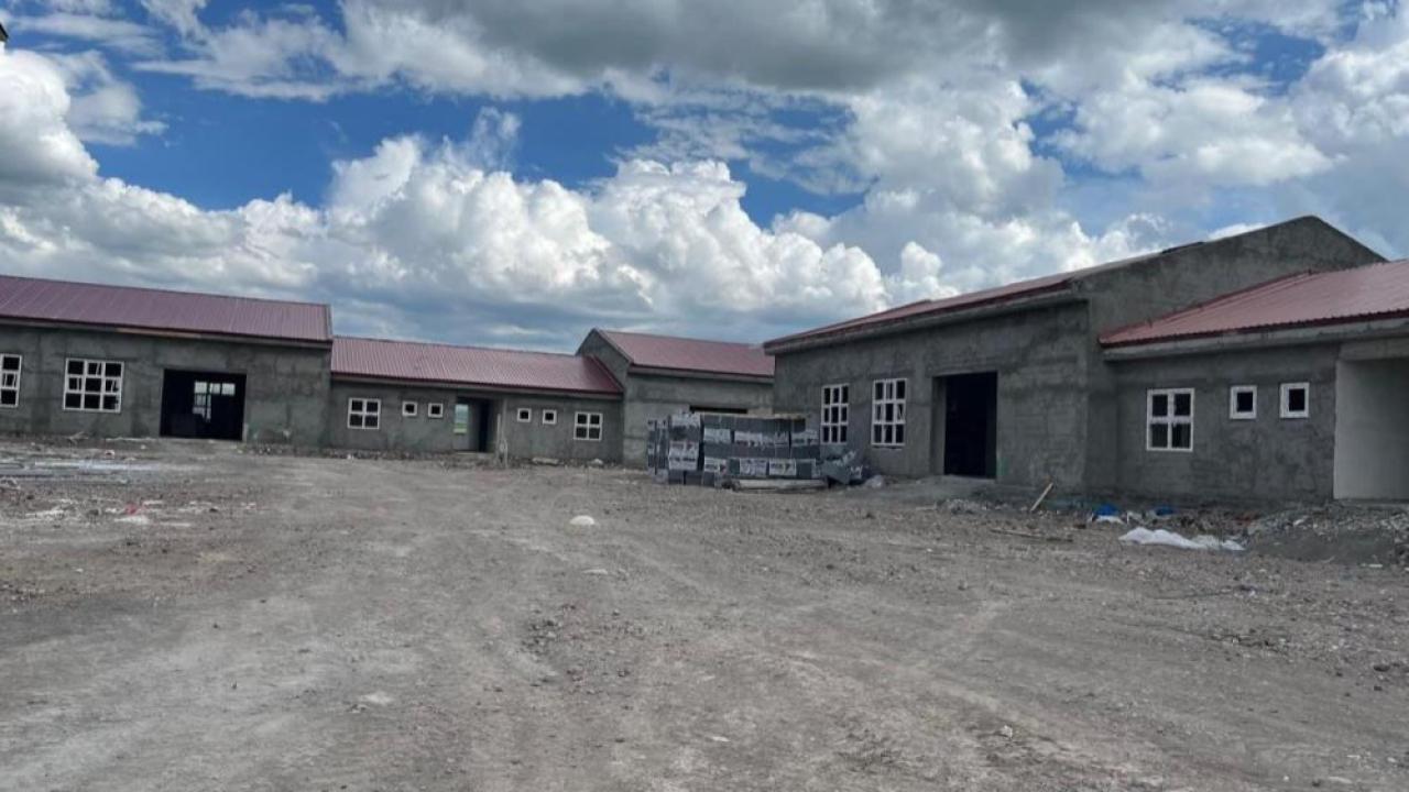 Kars’ta eğitim yatırımları yükseliyor: GAMP Lisesi ve Tarım Lisesi inşaatlarında inceleme