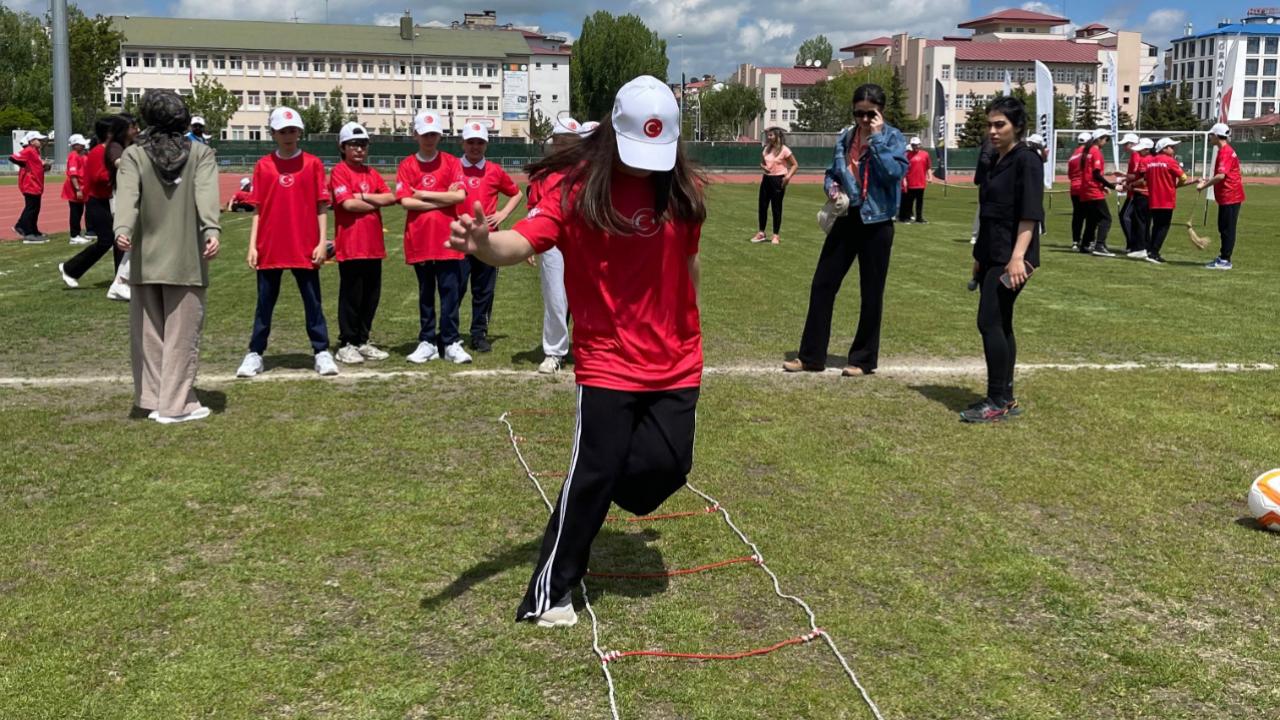 Kars’ta eğlence ve spor bir arada