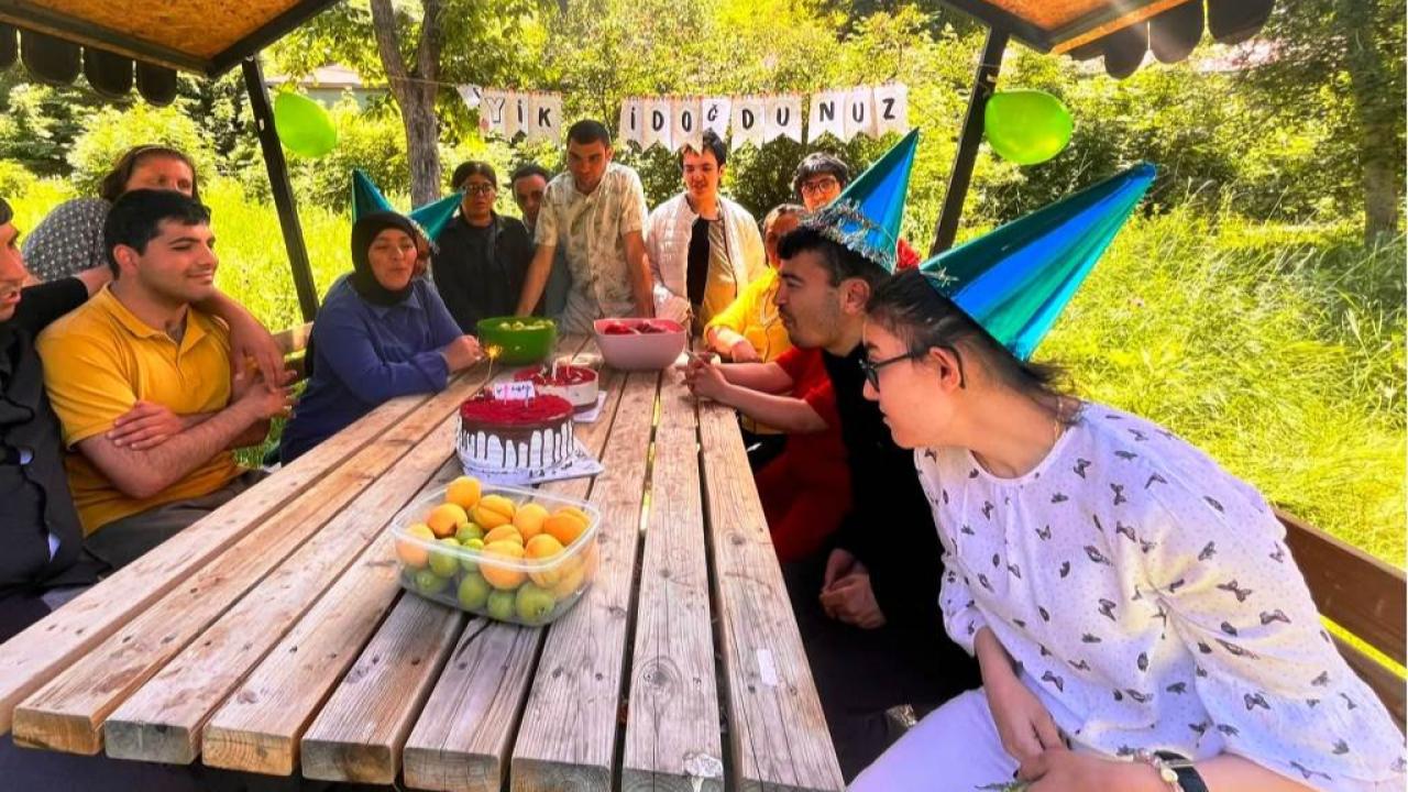 Kars’ta gönüllere dokunan yaz şenliği