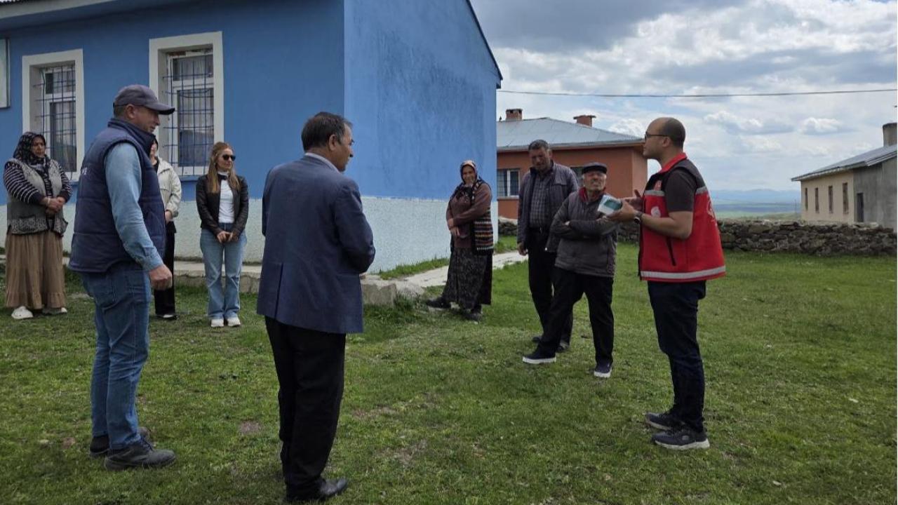 Kars’ta ŞÖNİM ekipleri köy köy geziyor