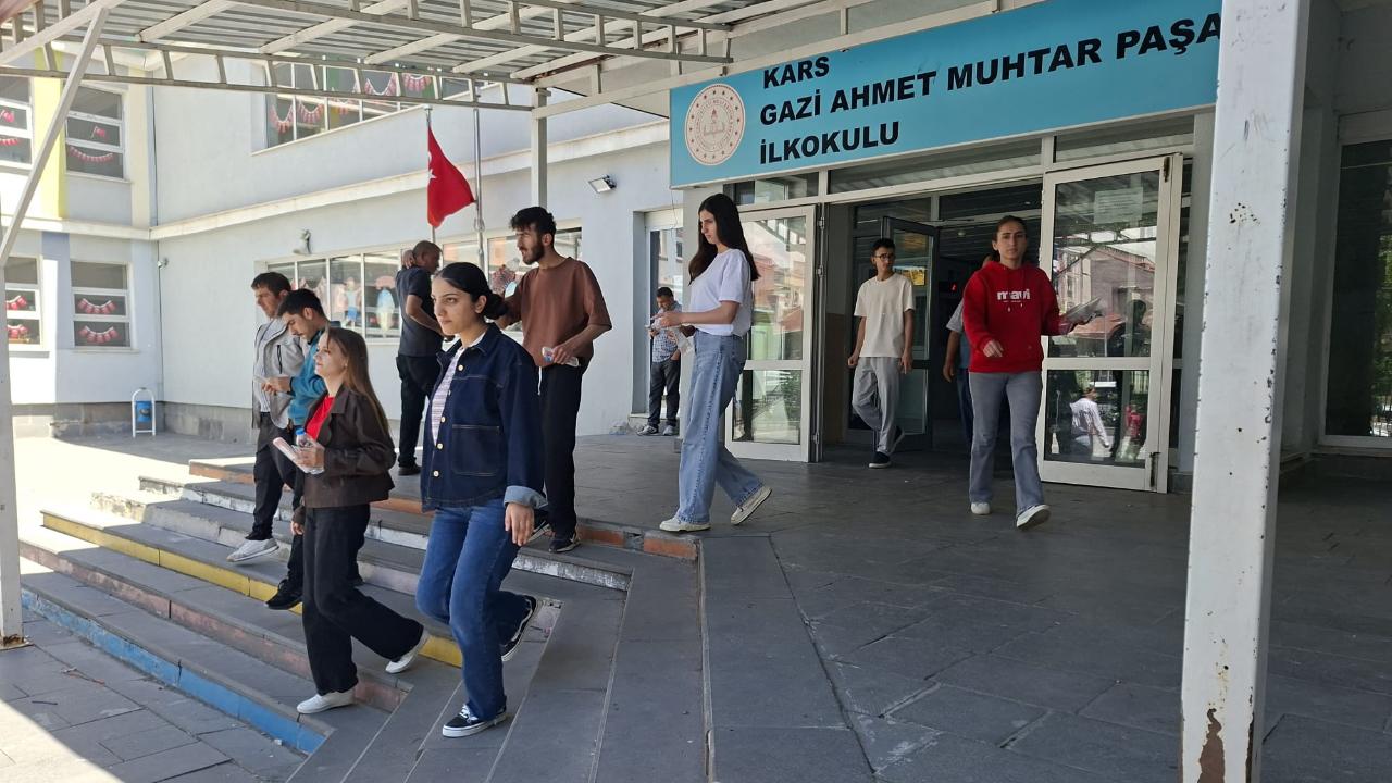 Kars'ta TYT heyecanı sona erdi