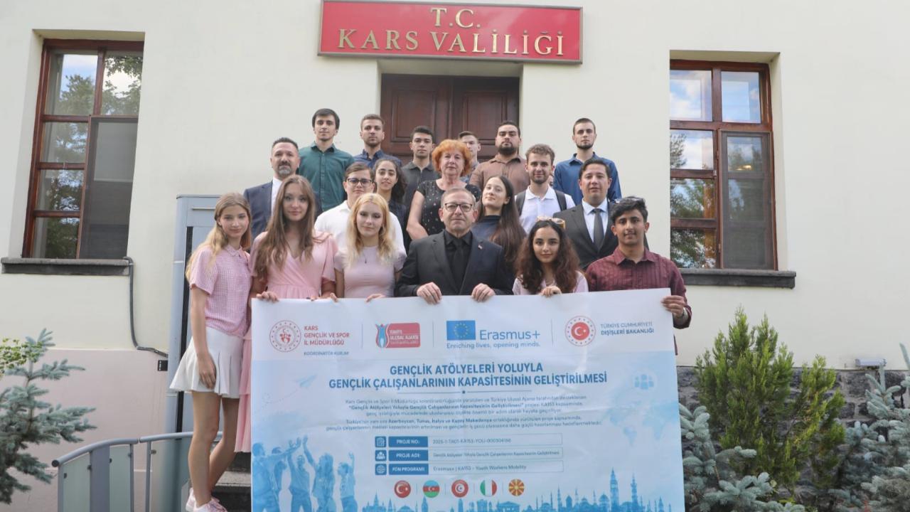Kars’ta uluslararası gençlik çalışanları buluşması