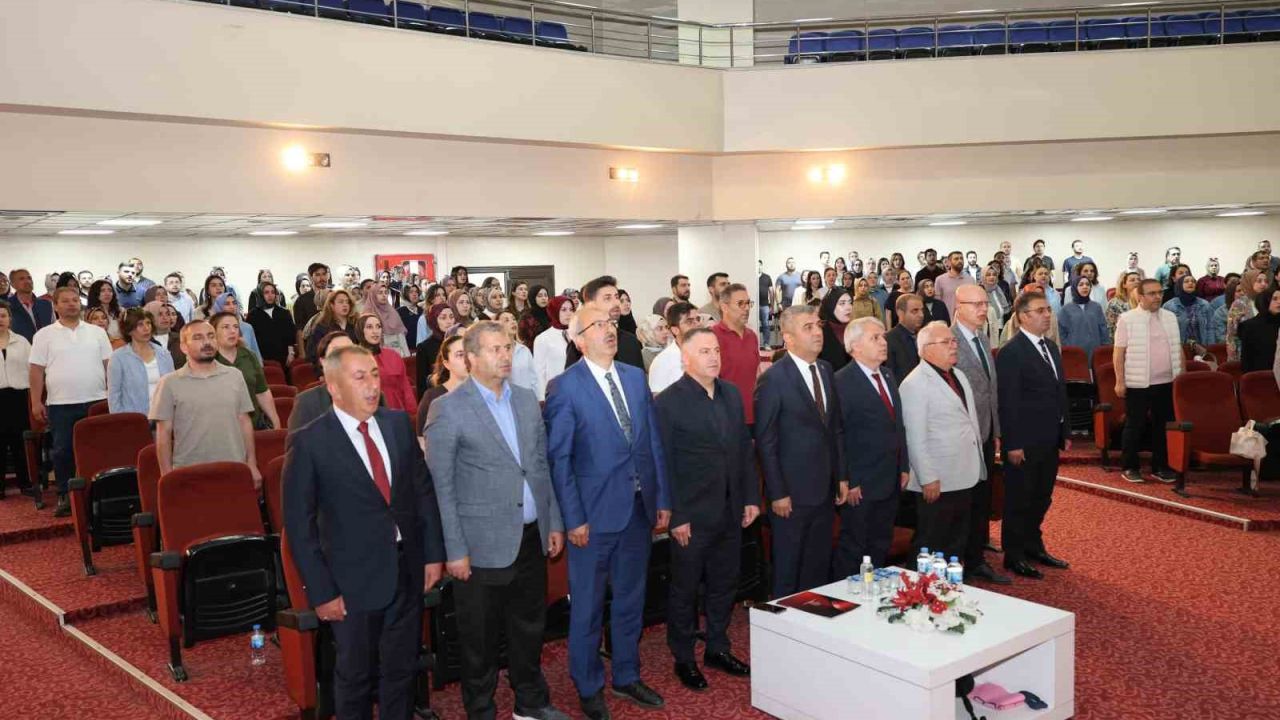 "Rehber öğretmenlerin ve psikolojik danışmanların katkıları kıymetli"