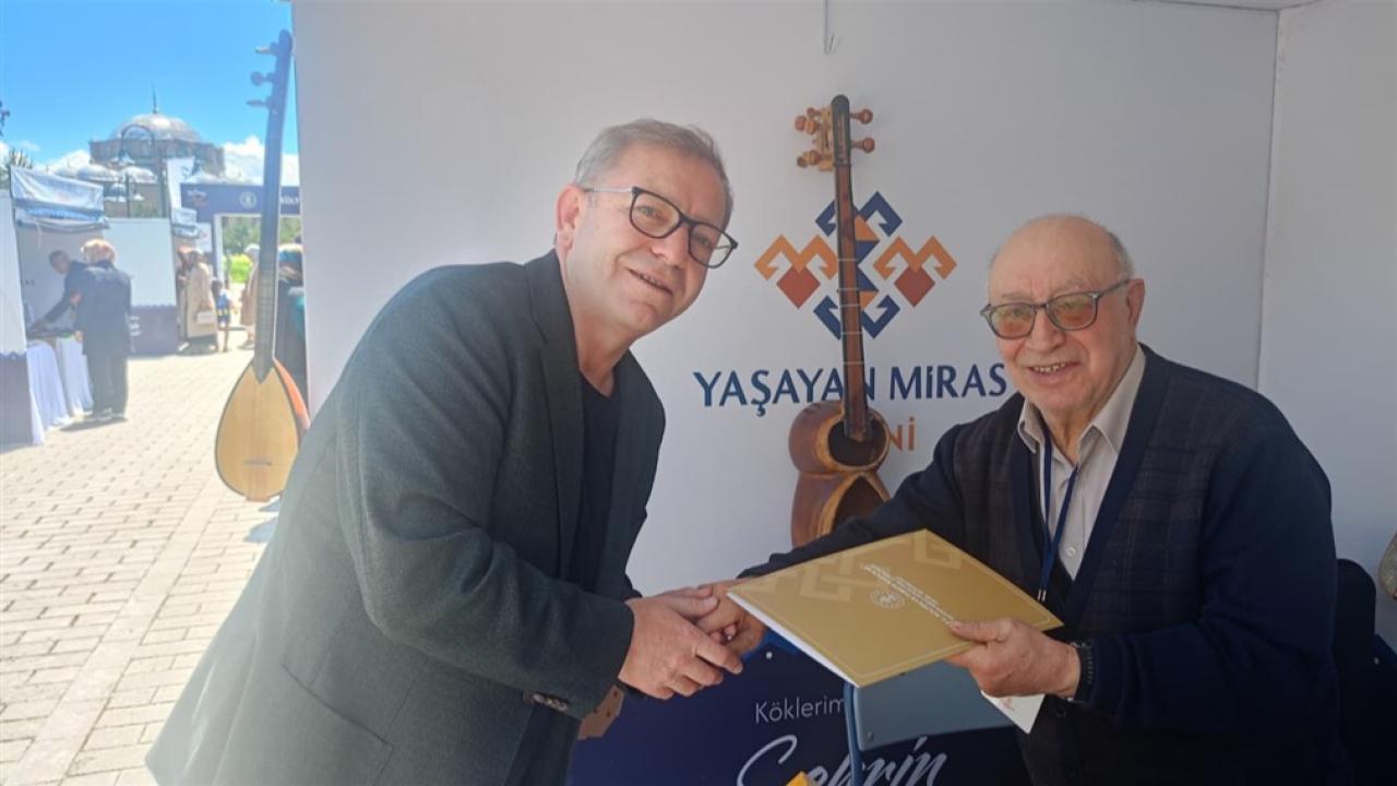Şahin, sanatını Kars Yaşayan Miras Şöleni’nde anlatıyor