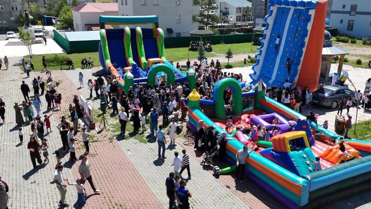 Selim'de karne sevinci renkli etkinliklerle kutlandı