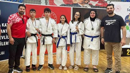 Ağrılı judocular Mardin’deki yarı final biletini aldı