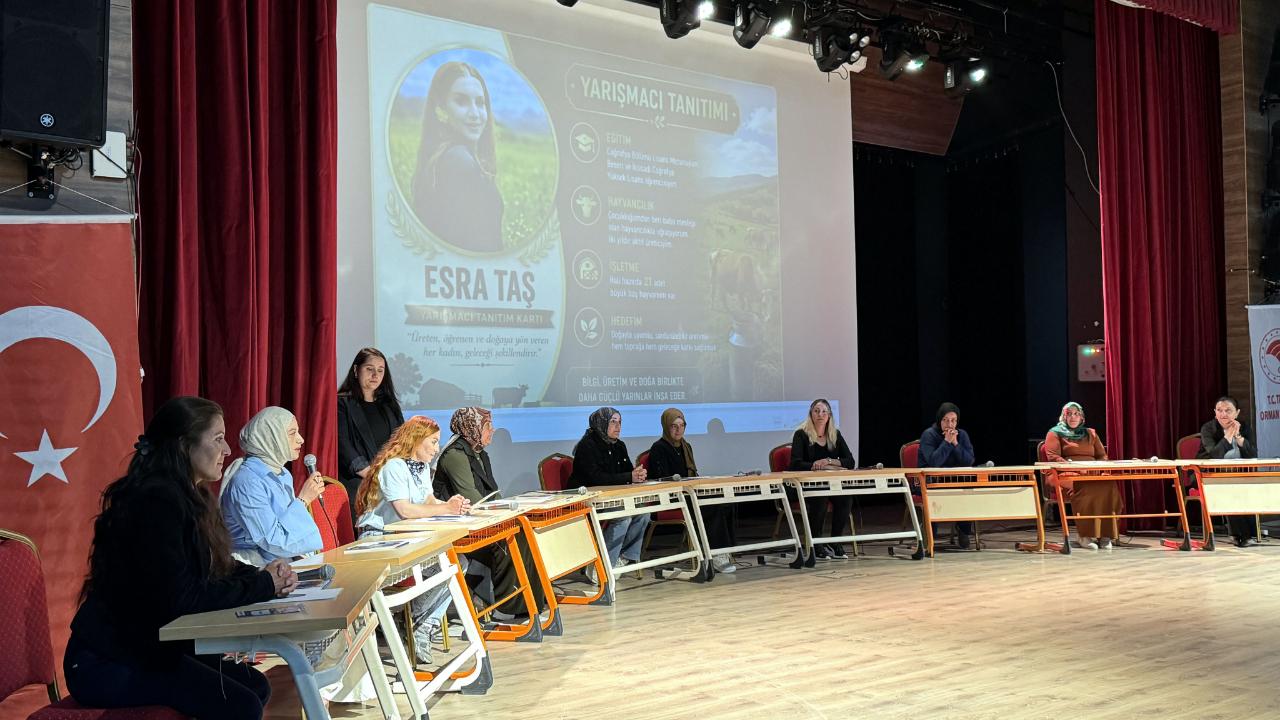 Ardahan'ın üreten kadınları bilgileriyle yarıştı