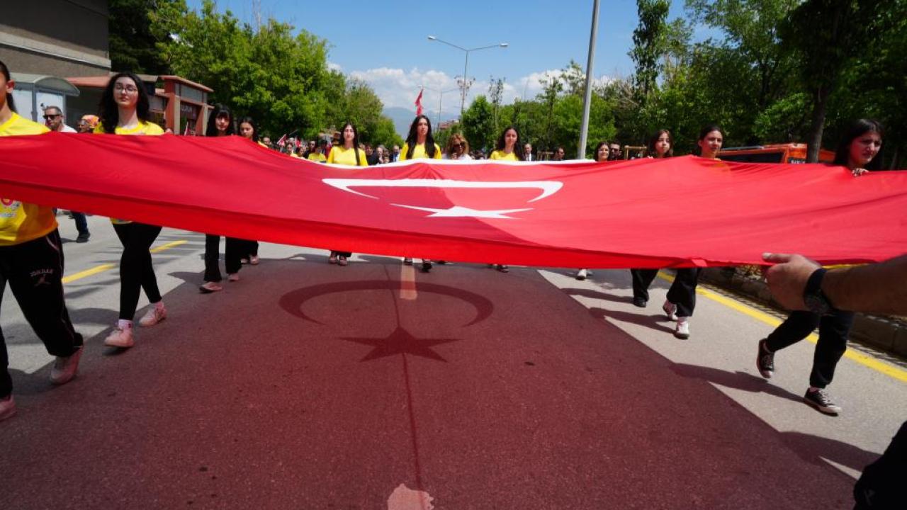 Atatürk’ün Erzurum’a gelişinin 107’nci yıl dönümü törenle kutlandı