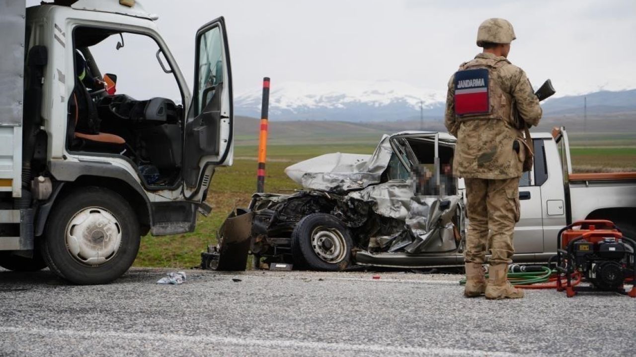 Erzurum’da jandarma bölgesinde bir ayda 25 kişi trafik kazalarında yaralandı