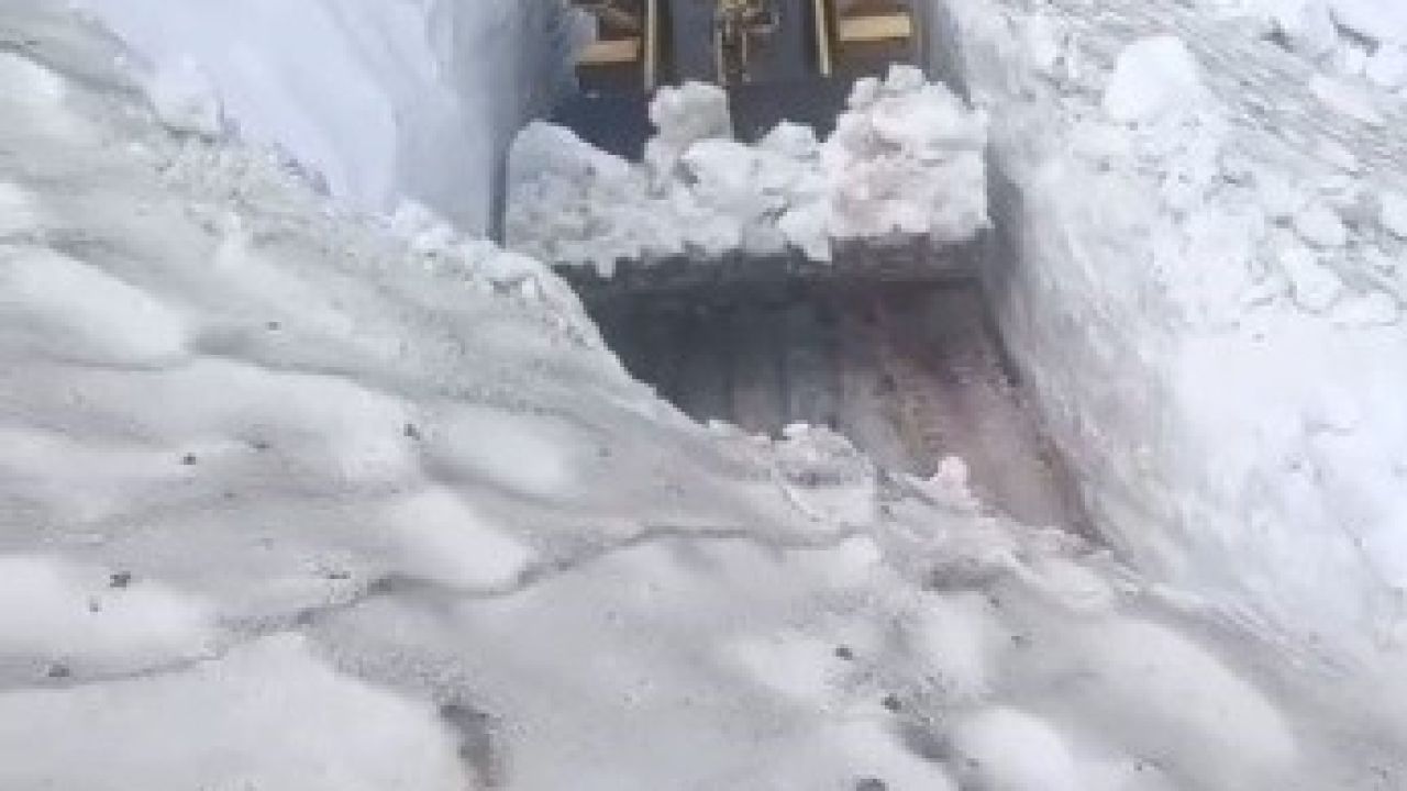 Kars’ta temmuz ortasında 3 metre kar
