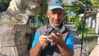 Oltu'da temizlik görevlisinden yürek ısıtan kurtarma